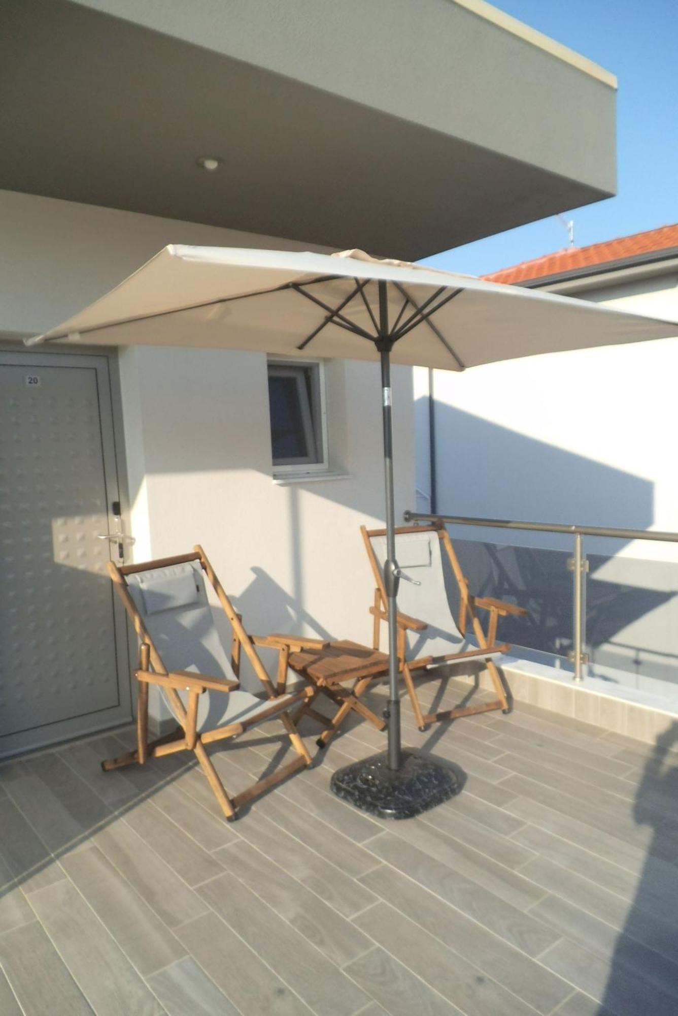 Finikas Garden Beach Resort Nikiti Eksteriør billede