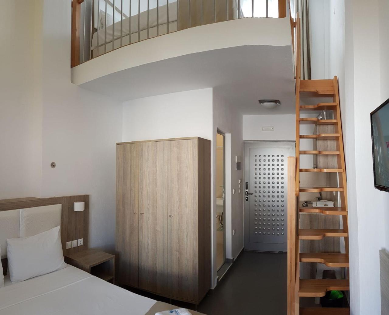 Finikas Garden Beach Resort Nikiti Eksteriør billede