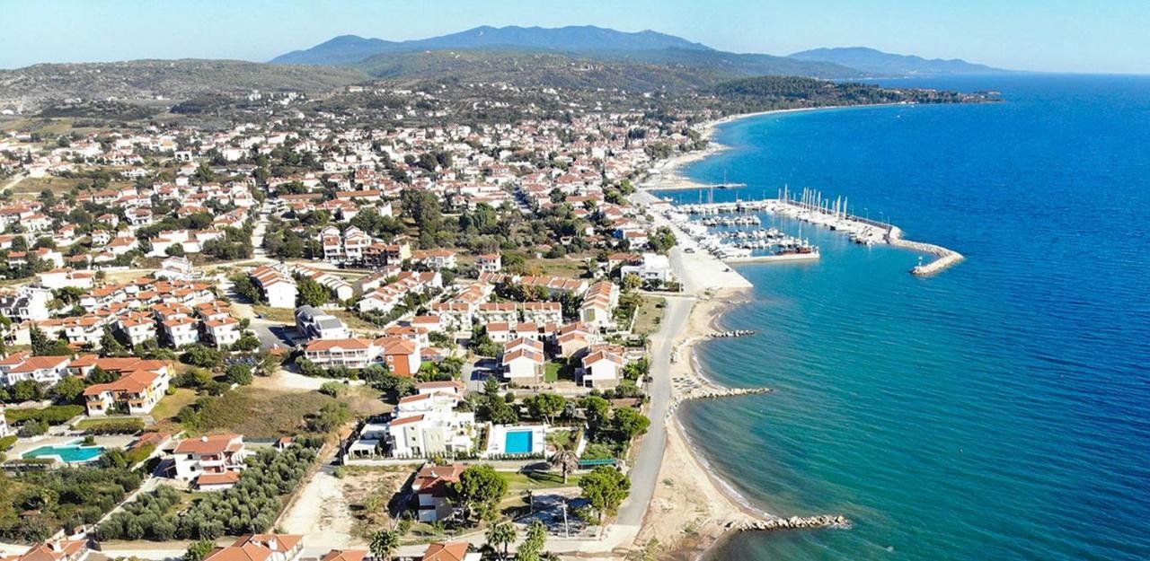 Finikas Garden Beach Resort Nikiti Eksteriør billede