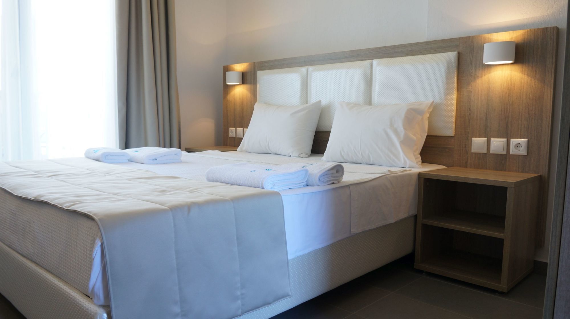 Finikas Garden Beach Resort Nikiti Eksteriør billede